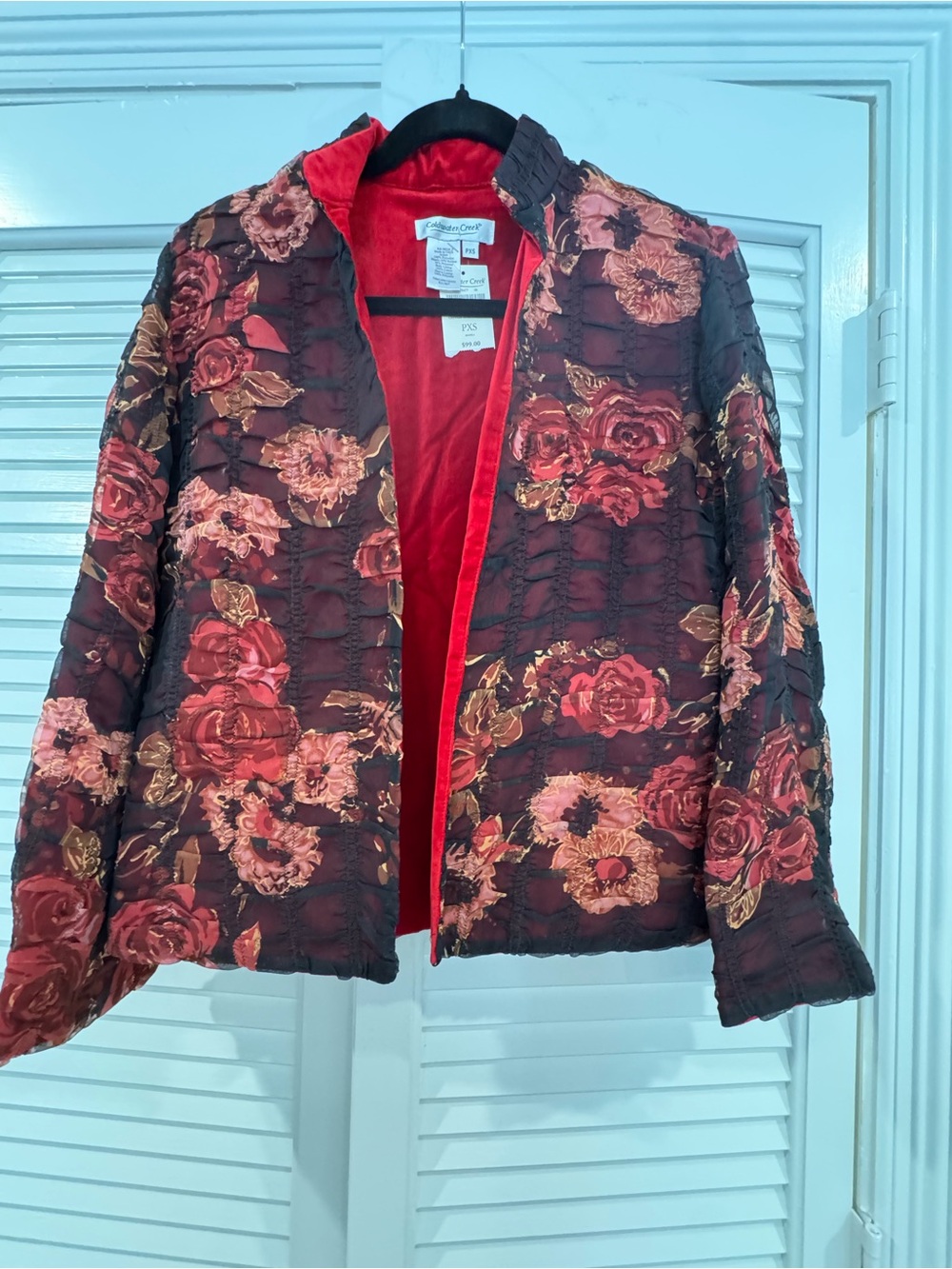 Coldwater Creek Floral Quilted Puffer Jacket in Red and Black